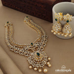 Double Layered Shimmering Short Neckpiece with Earrings (Gn1114)