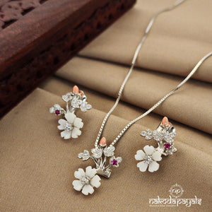 CZ Gorgeous MOP Floral Neckpiece with Earrings (St2379)