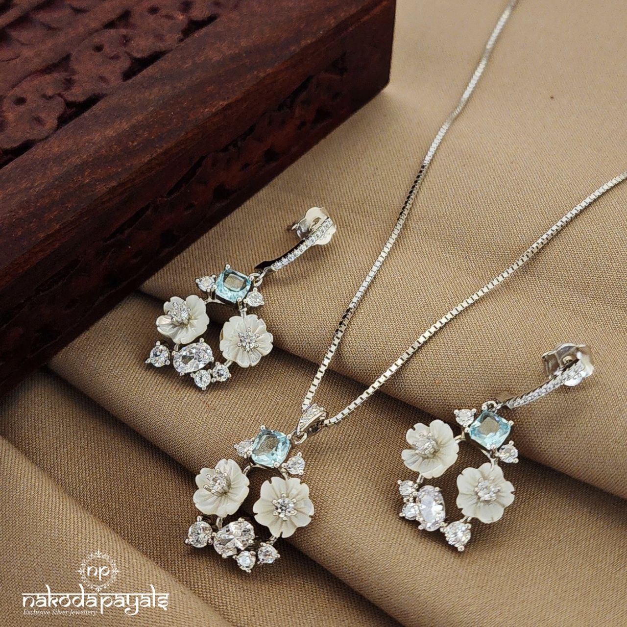 Floral Mop Neckpiece with Earrings (St2363)