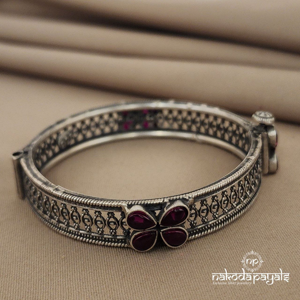 Gorgeous Floral Openable Screw Kada (2.4) (K4435)