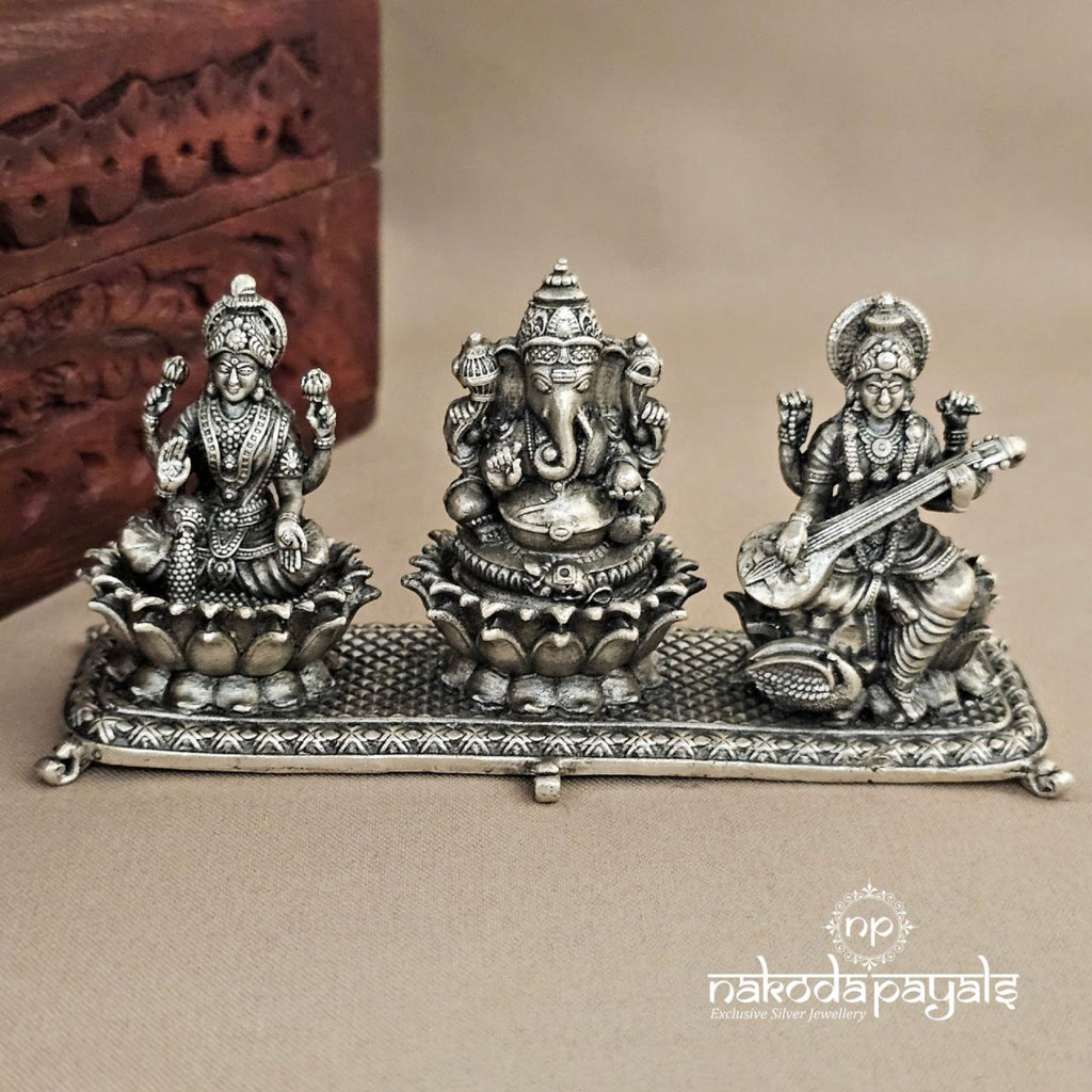 Lakshmi, Ganesha, Saraswati Idol (Aa1062)