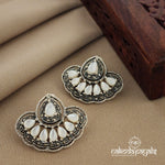 Mother of pearl with Marcasite Studs (S9093)