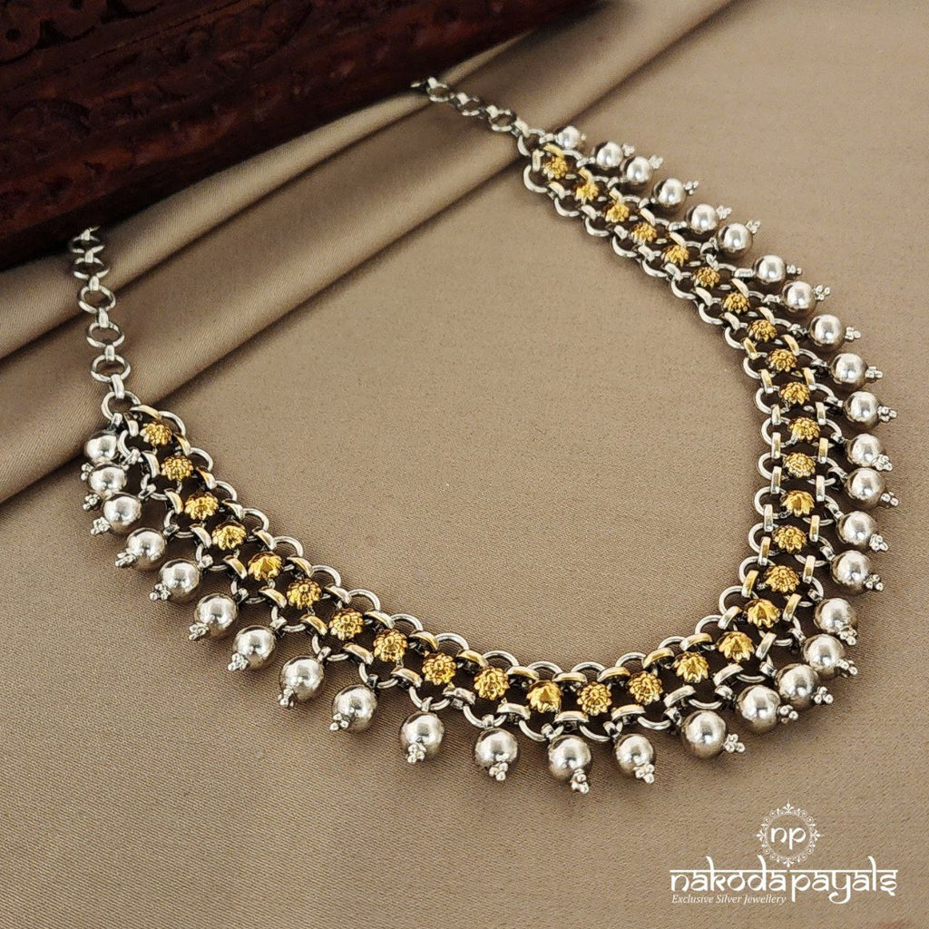 Simple Dual Tone Short Neckpiece (N9411)