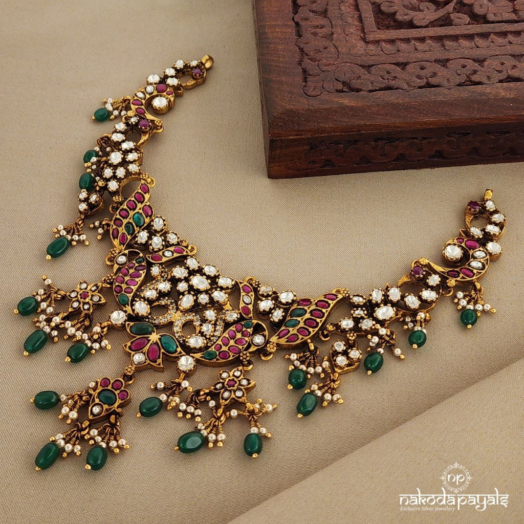 Gorgeous Peacock Kundan Short Neckpiece (Gn1227)