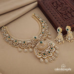 Greeny Shimmering Short Neckpiece with Earrings (Gn1268)