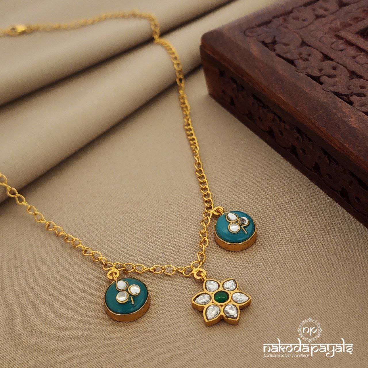 Turquoise with Kundan Long Neckpiece (Gn1283)