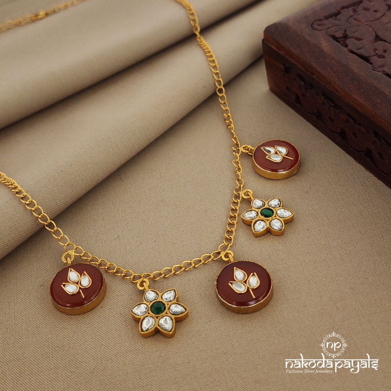 Kundan Floral Long Neckpiece (Gn1286)