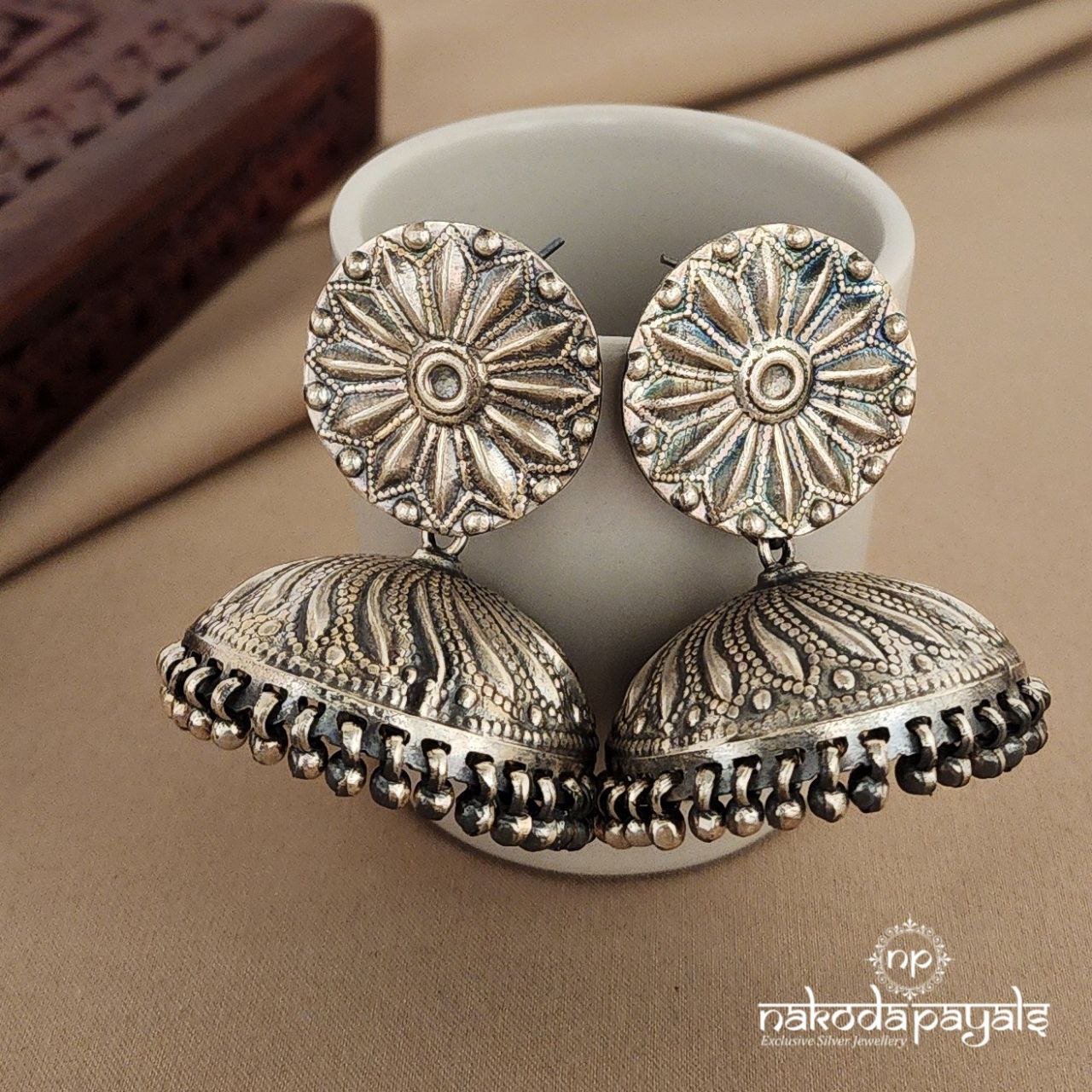 Circular Floral Jhumka (J5534)