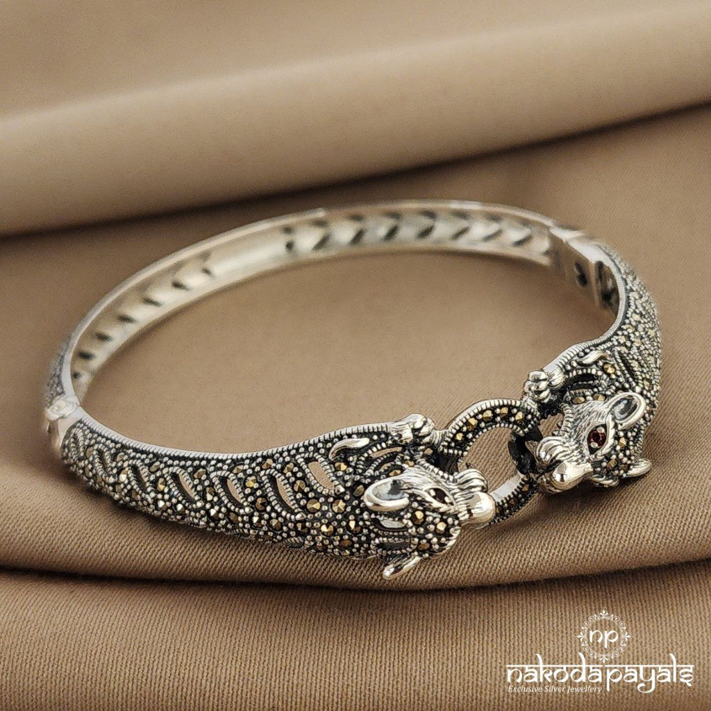 Jaguar Marcasite Openable Kada single (K4613)