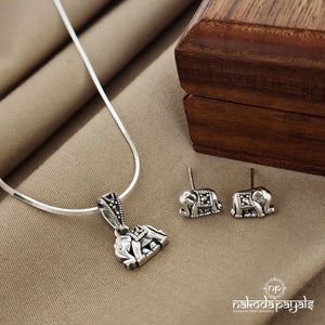 Elephant Marcasite Pendant Set (St2530)