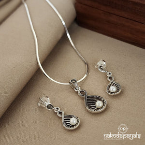 Marcasite Leafy Pendant Set (St2534)