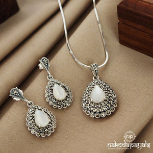 Drop Marcasite Pendant Set (St2538)