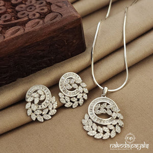 Gorgeous Circular Floral Pendant Set (St2539)