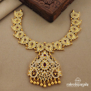 Mini Mango Gorgeous Short Neckpiece (Gn7108)