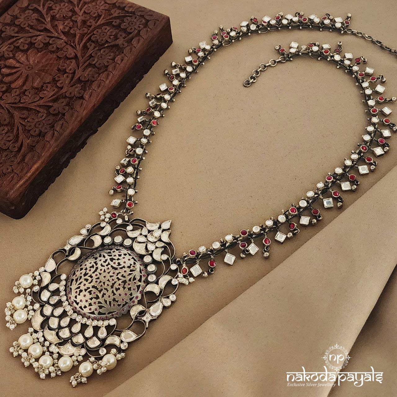 Gorgeous Kundan Long Neckpiece (N9589)