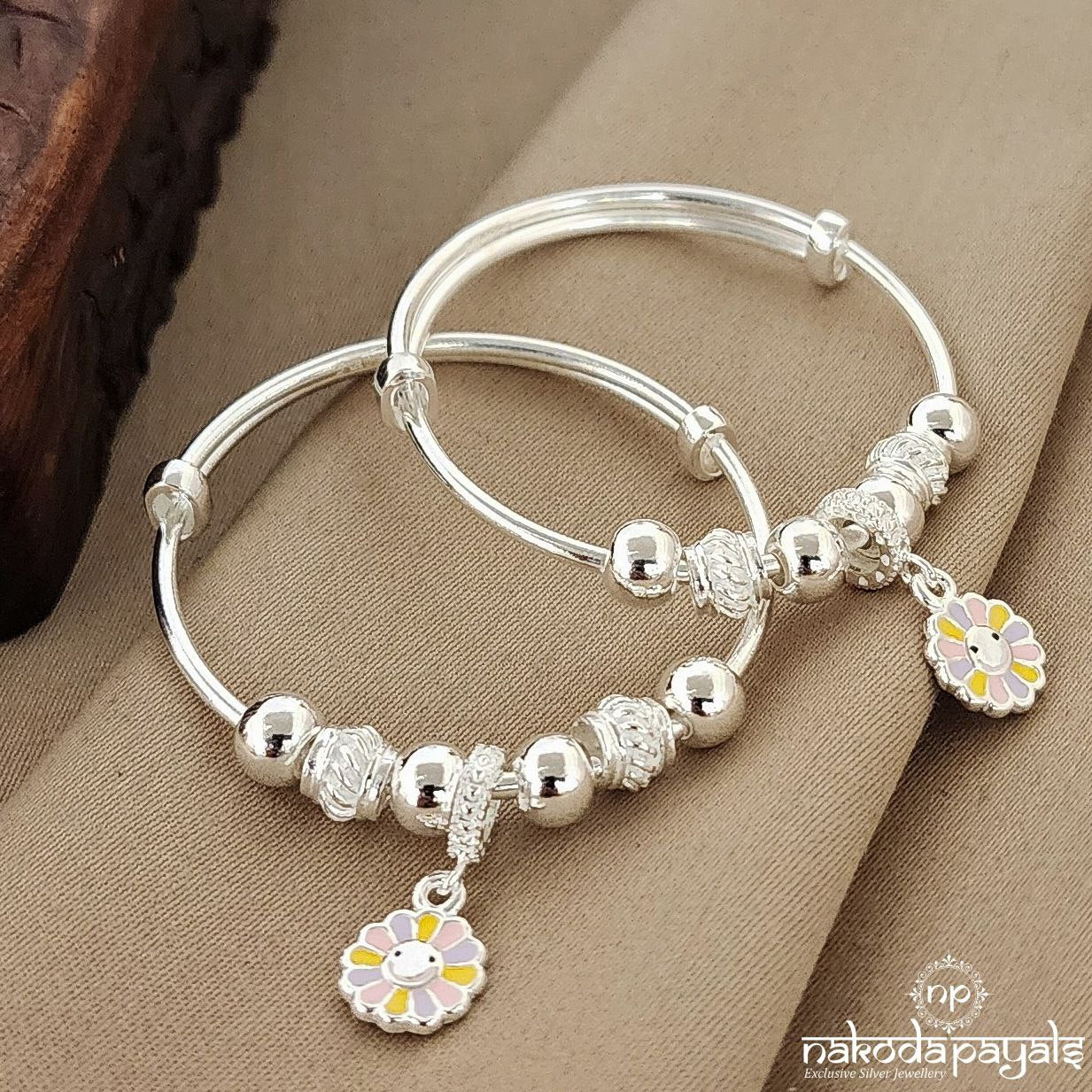 Smiling Sun Charm Baby Kada Pair (Ka9146)