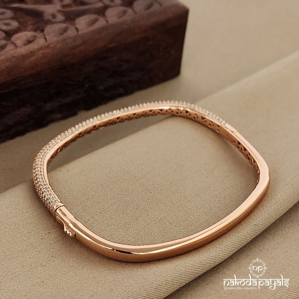 Squarish Rose Gold Openable Kada (Sk1016)