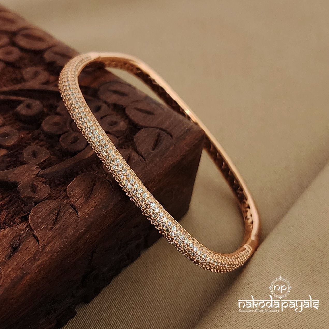 Squarish Rose Gold Openable Kada (Sk1016)