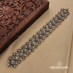 Oxidised Floral Choker (N9618)