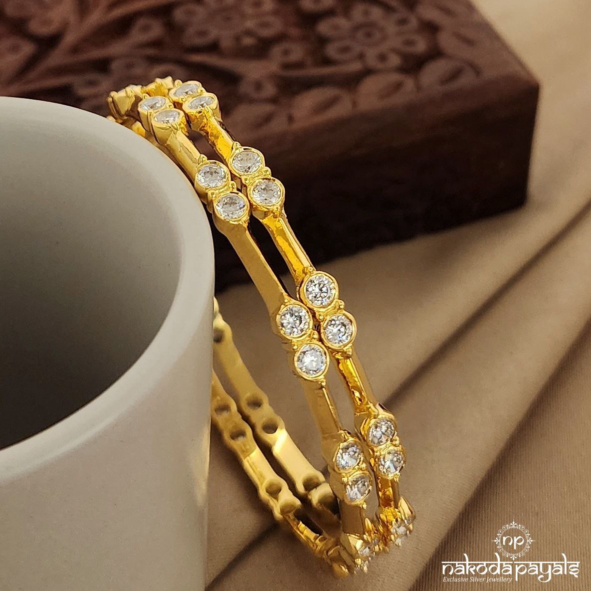 Shimmering Bangle Pair (Gk2583)