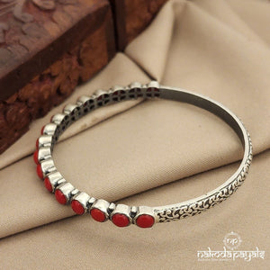 Half Coral Half Carved Single Bangle (k4678)