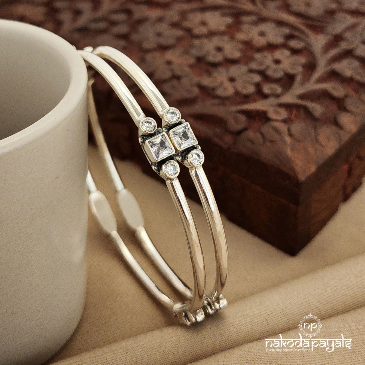 White Cubes Bangle Pair (K4716)