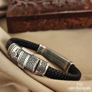 Black Band sturdy Bracelet(MC0825)