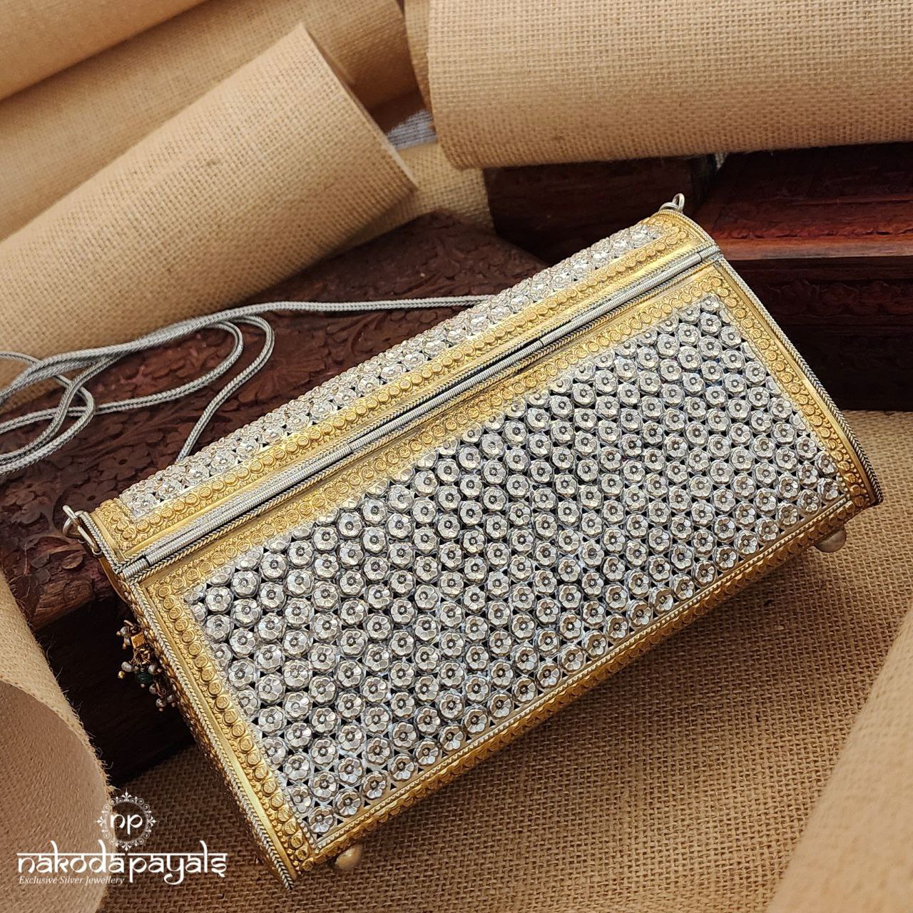 Sui Generis Kundan Clutch (Esa0172)