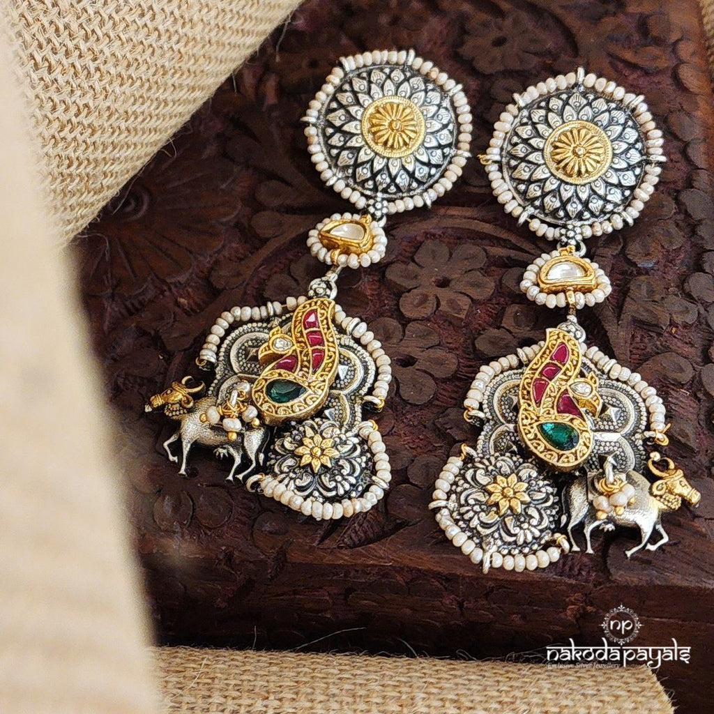 An Exclusive Kundan Cow Chandbali (Dt1184)