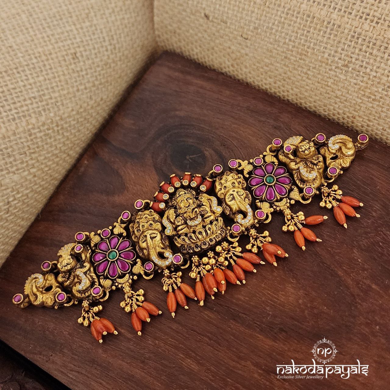 Coral Crowned Lakshmi Kundan Choker (Gn7602)