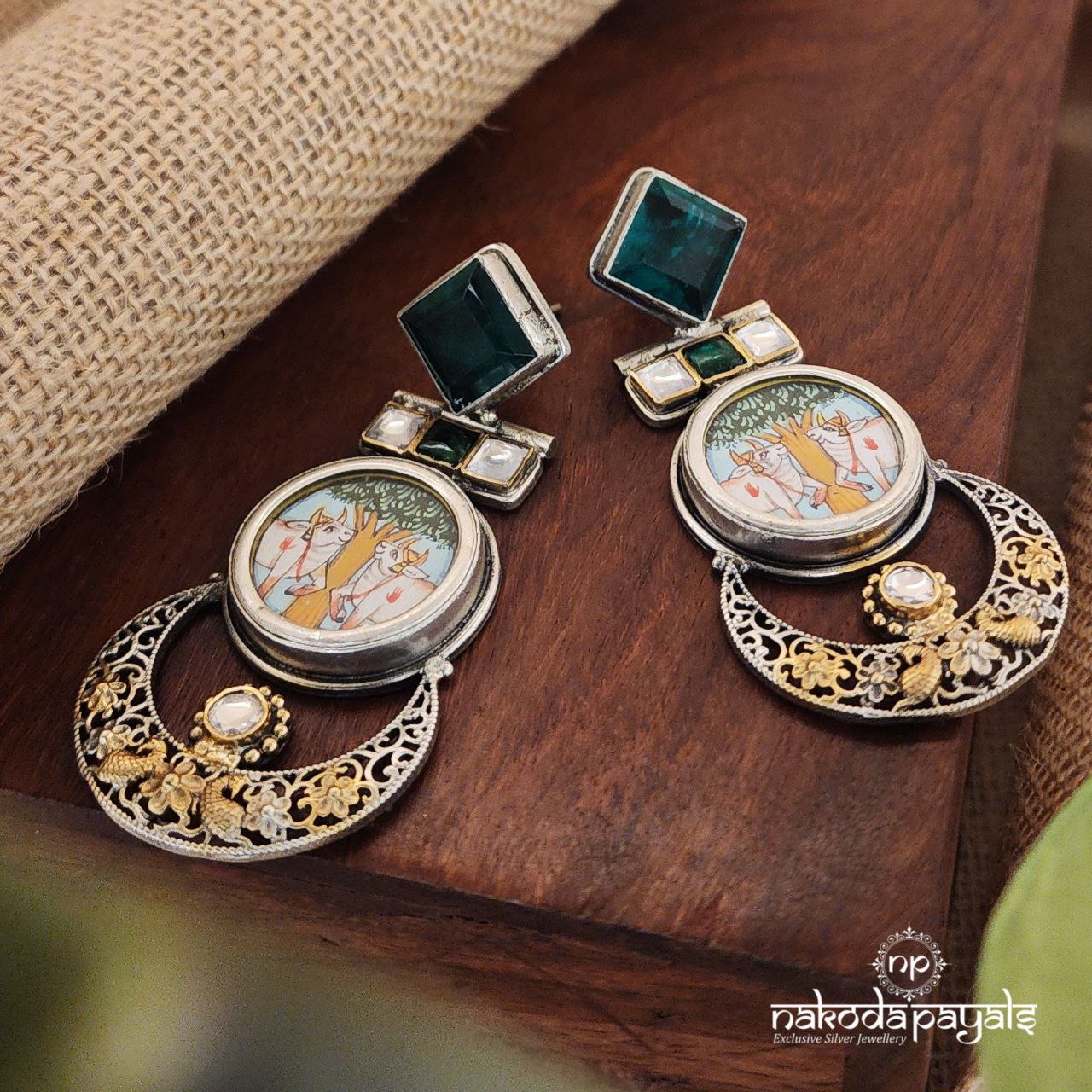 Dual Tone Kundan Moon Earrings (C8016)