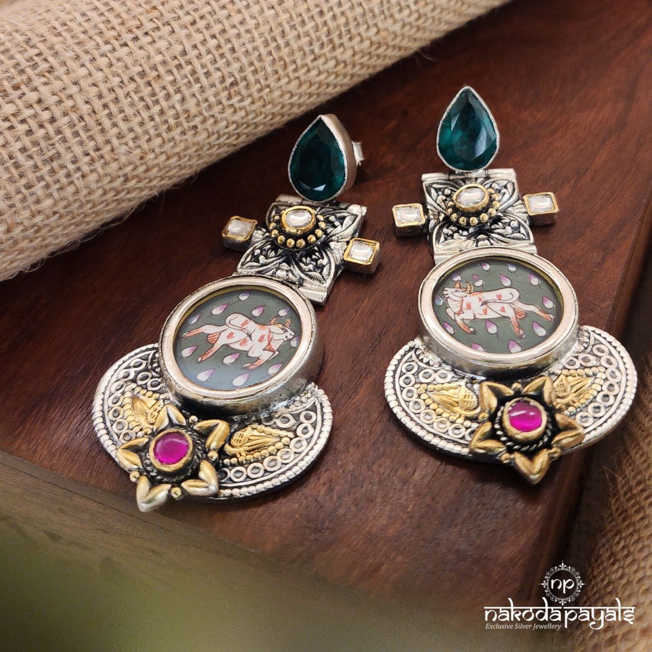Green Painted Cow Kundan Earrings (C8014)