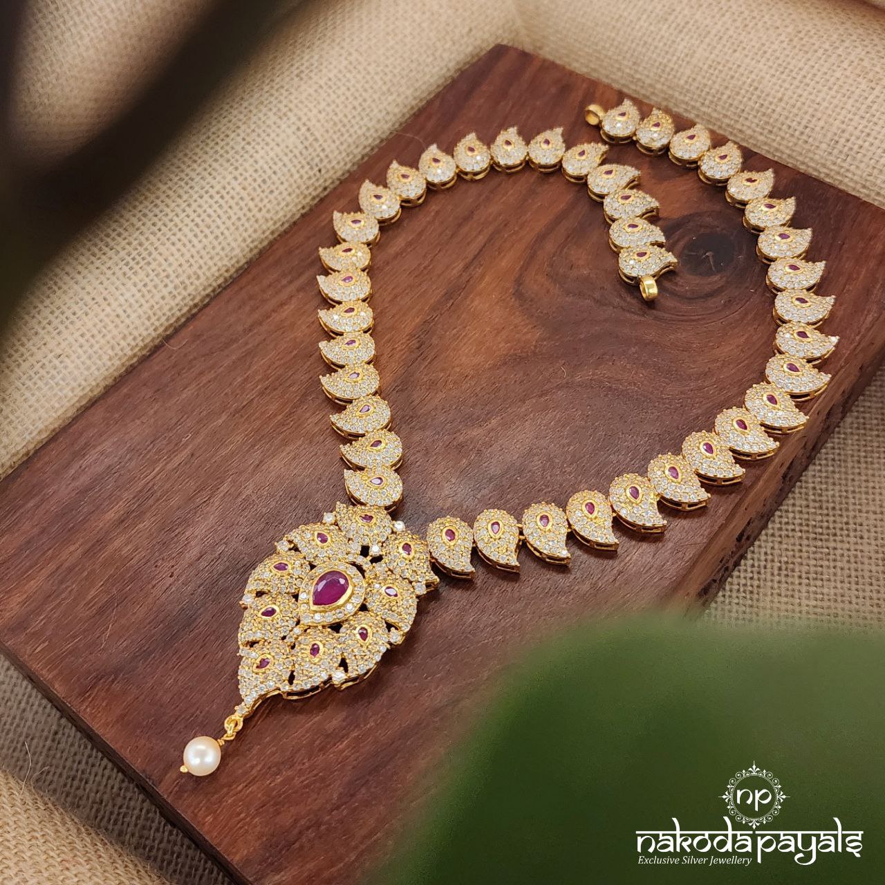 Charming Mango Neckpiece (Gn7648)