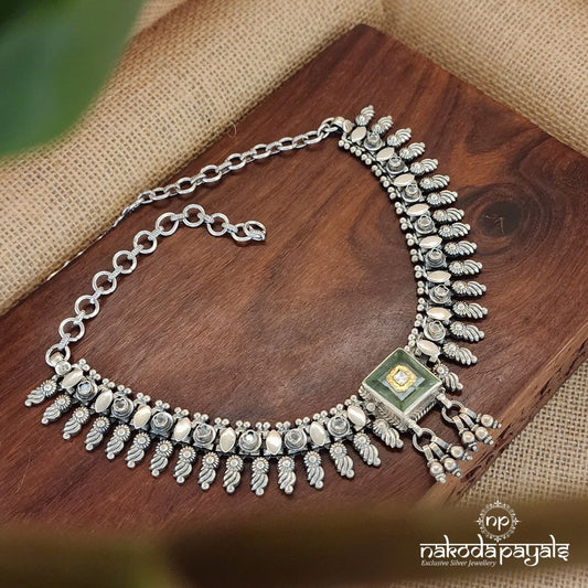 Short Tribal Jade Neckpiece(N9971)