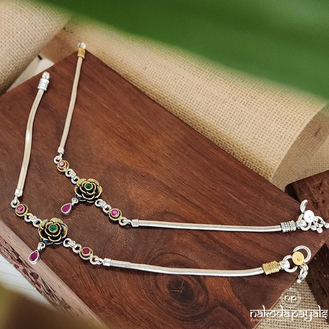 Rose With Pink Floret Dual Tone Anklet (A5754)