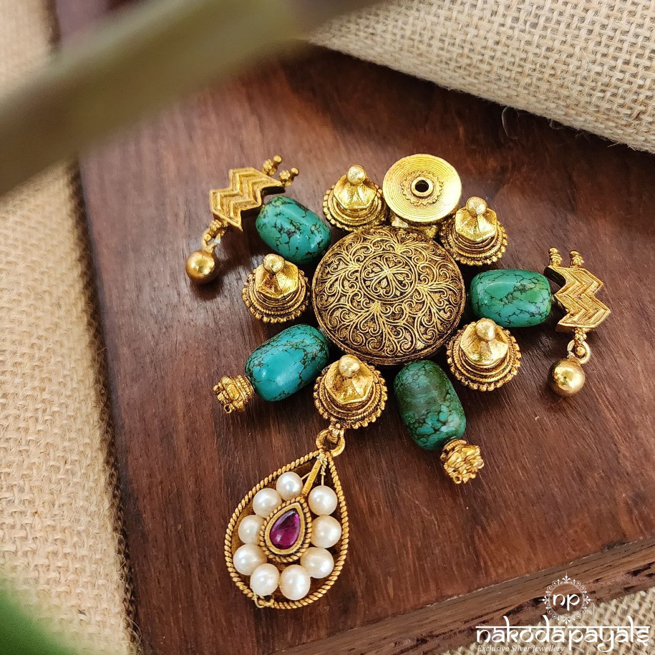 Tribal Turquoise Pendant (Gp1813)