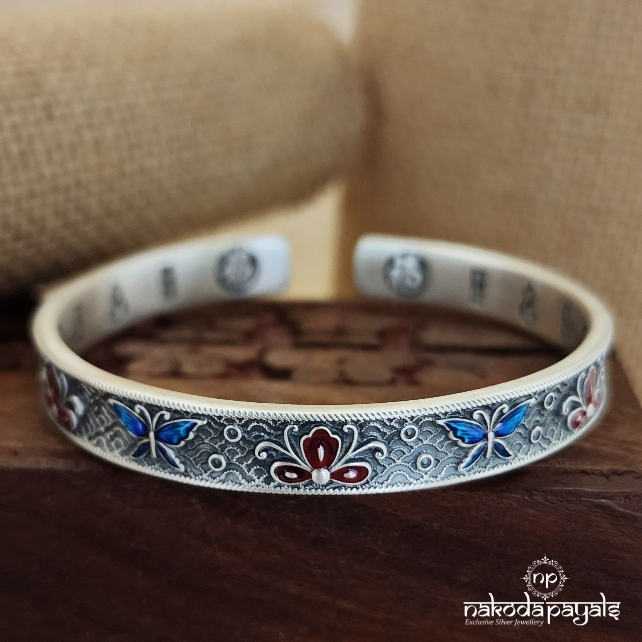 Antique Matt Butterfly Kada (Sk1112)