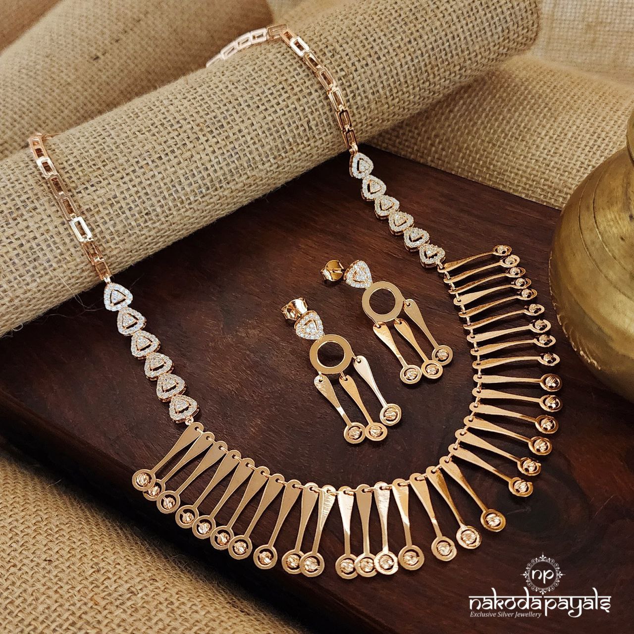 Dewdrop Dance Rosegold Neckpiece With Earrings (St3124)