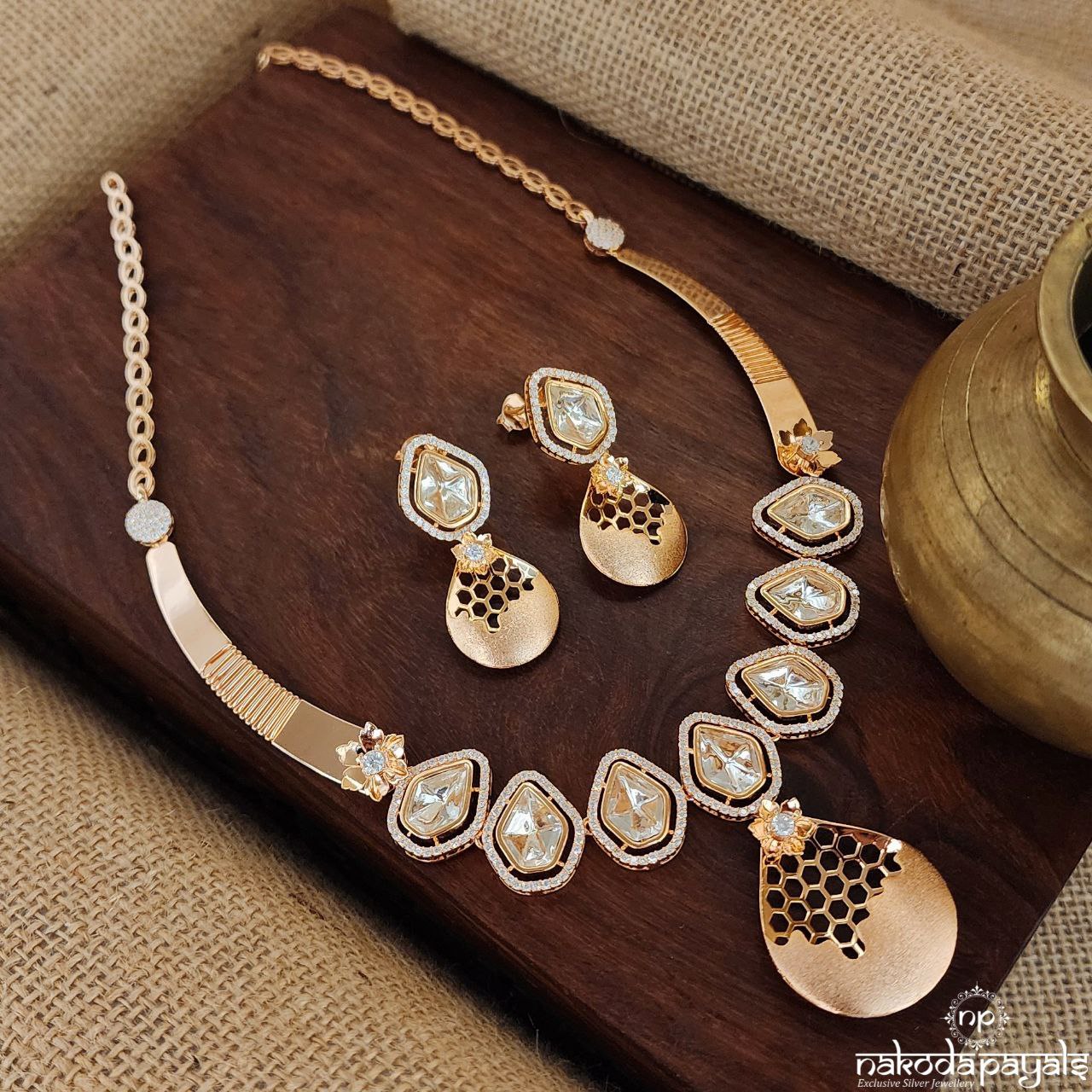 Convoluted Rose Gold Neckpiece with Earrings (St3128)