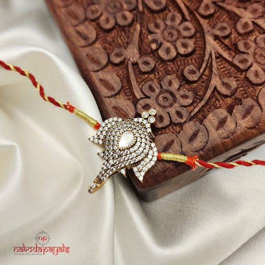 Majestic Shankhu Moissanite Rakhi R5654