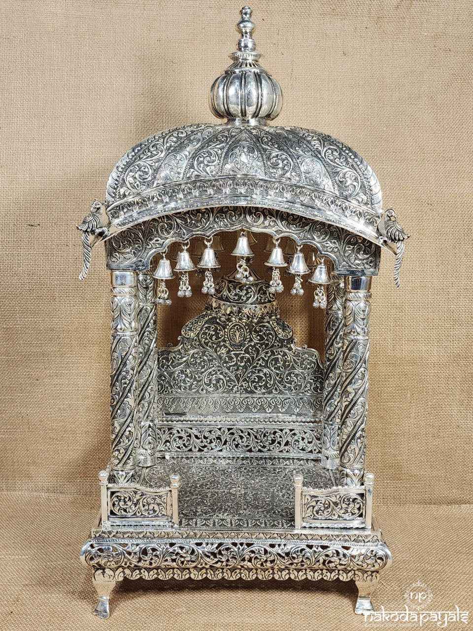 Enormously CarvedJingling Madapam (Aa1450)