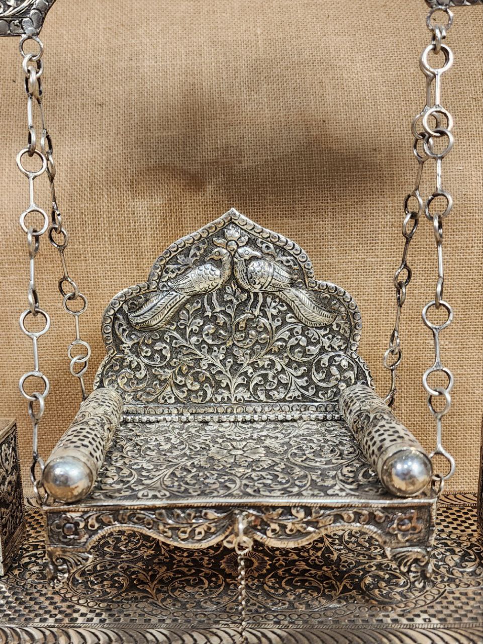 Divine Jhulla (Aa1452)