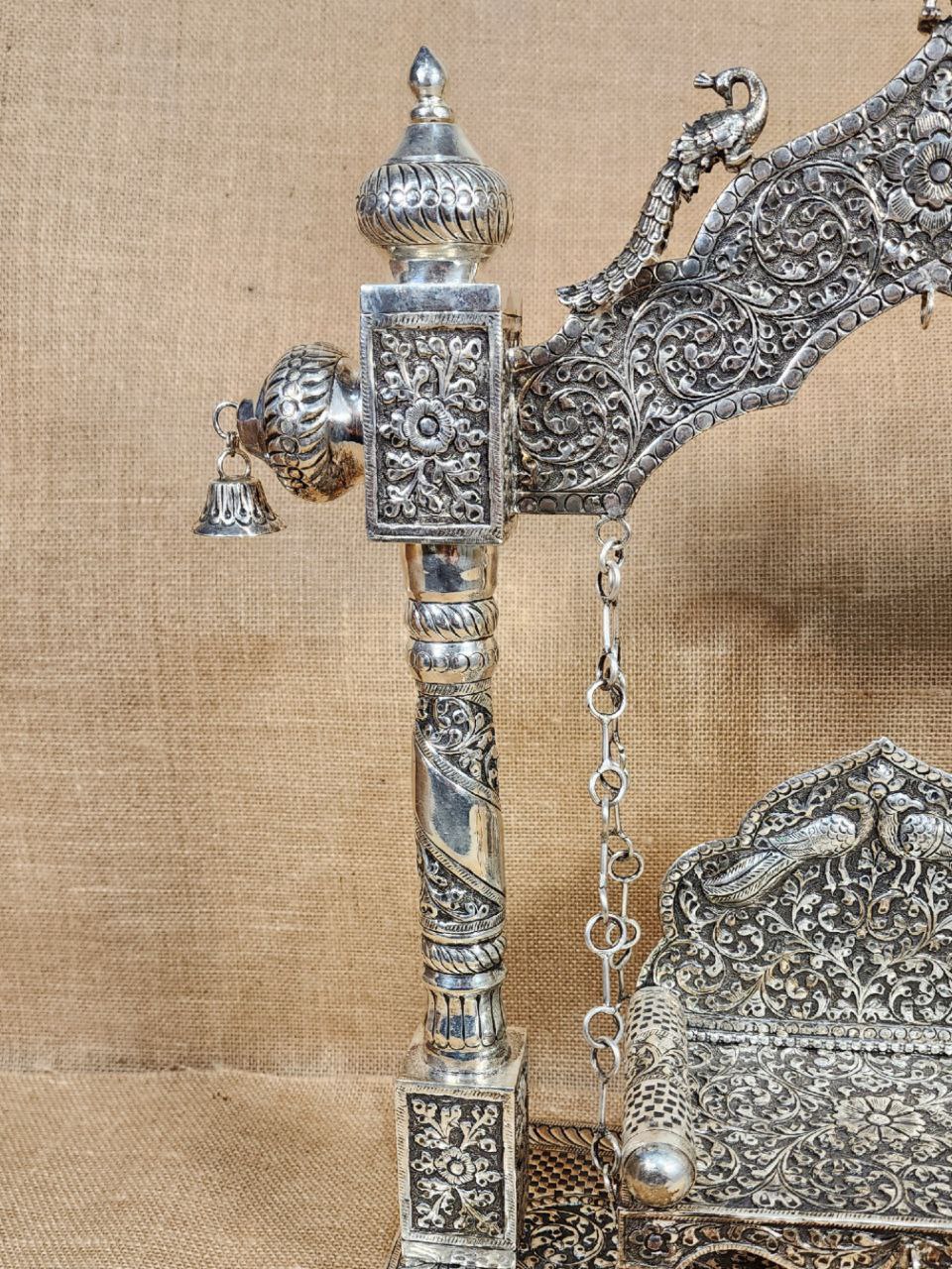 Divine Jhulla (Aa1452)