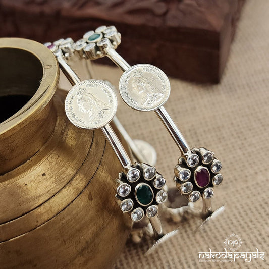 Victoria Coin Bangle Pair(K5190)