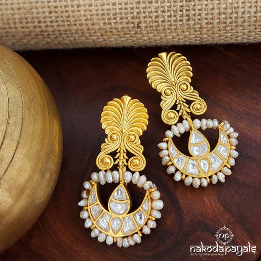 Half Moon Kundan Stone With Fresh Water Pearls(Ge9206)