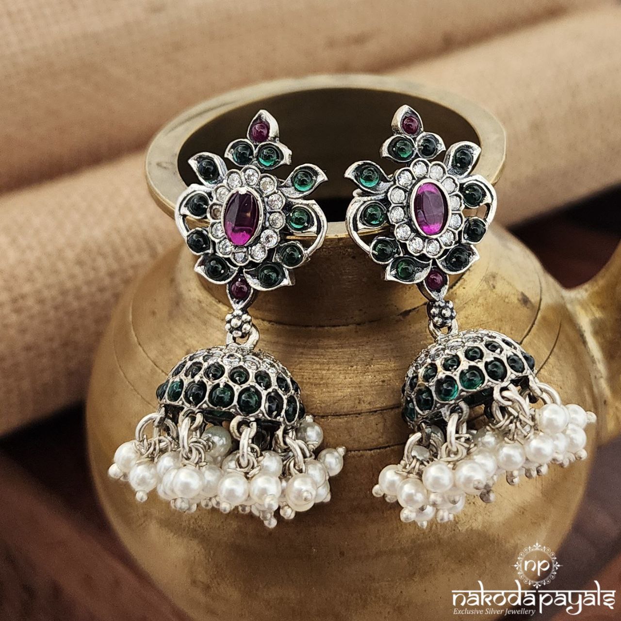 GreciousGuttapusalu Jumka(J1209)