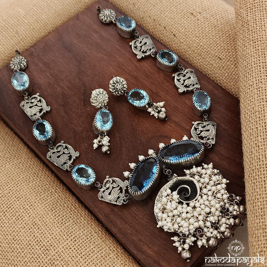 Exemplary Blue Stone long Neckpiece With Earrings (N10800)