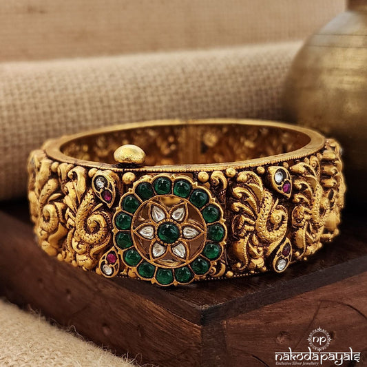Nakshi Kundan Peacock Screw Kada(Gk3003)