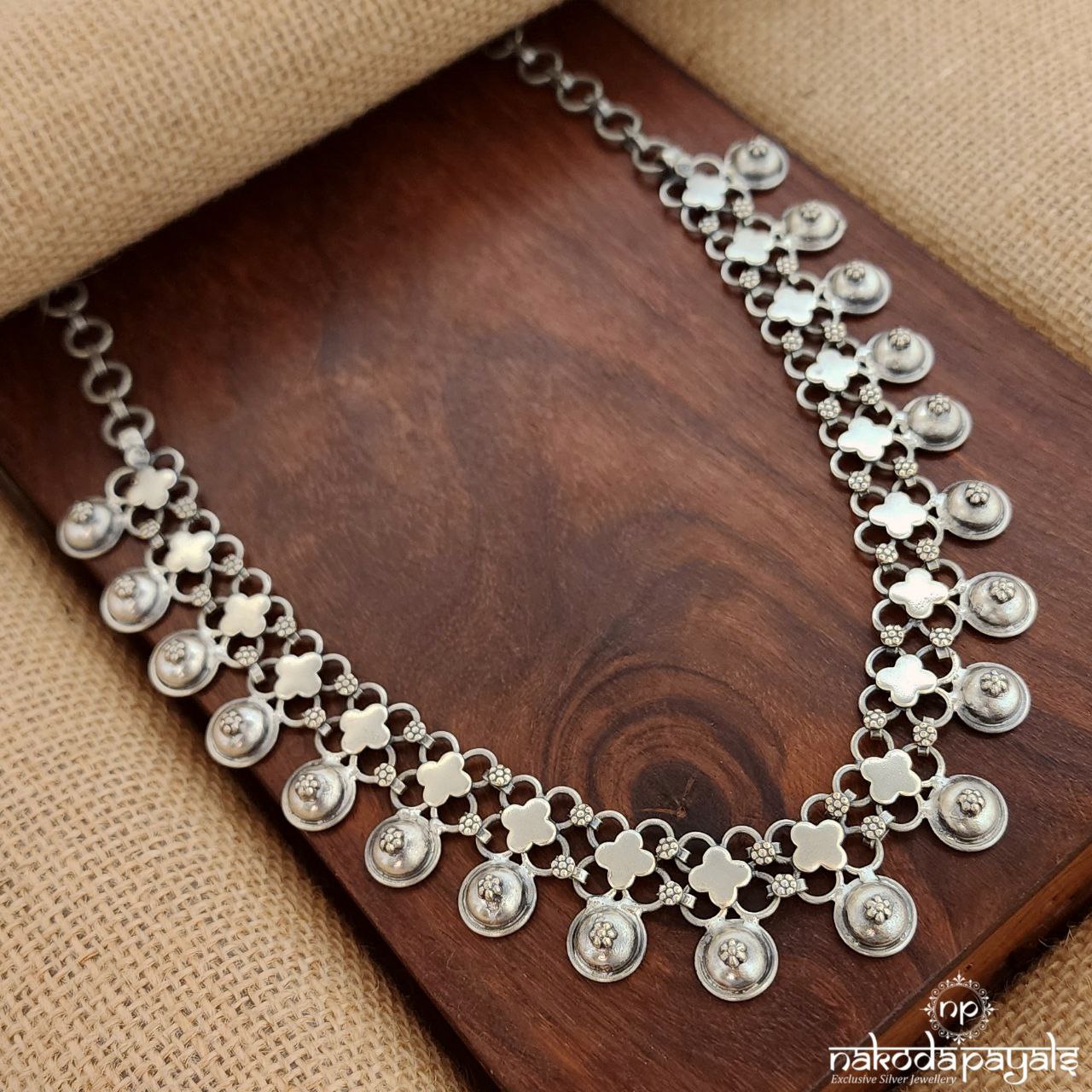 Elegant Drop Neckpiece (N10818)