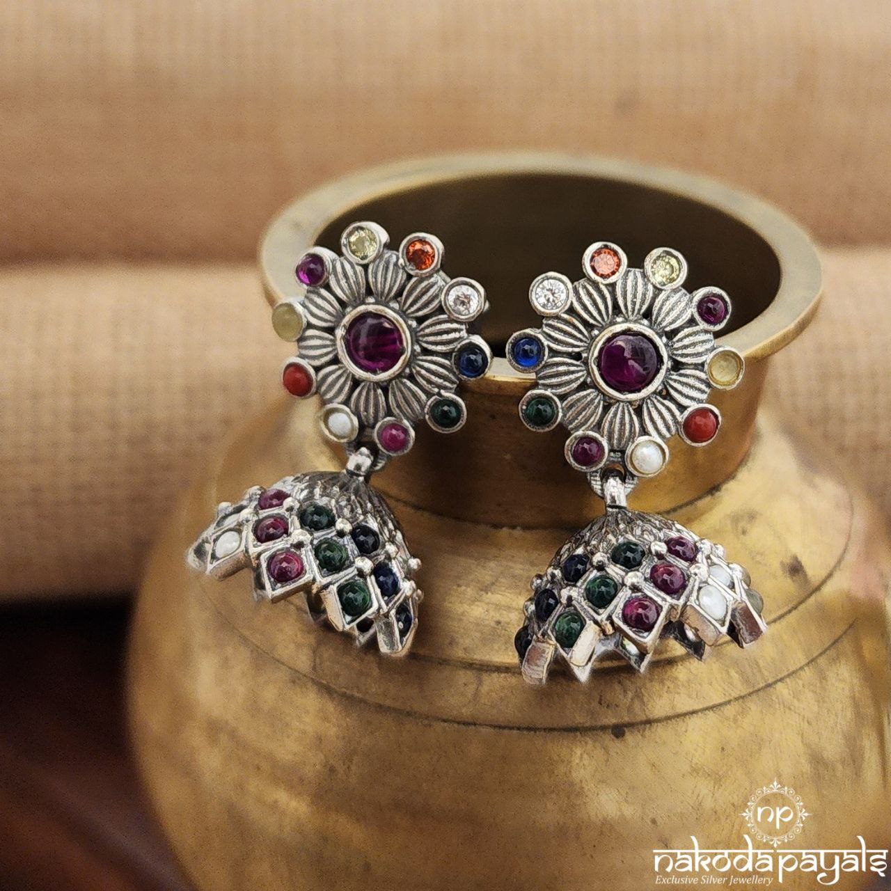 Navarathana Jhumka (J1261)